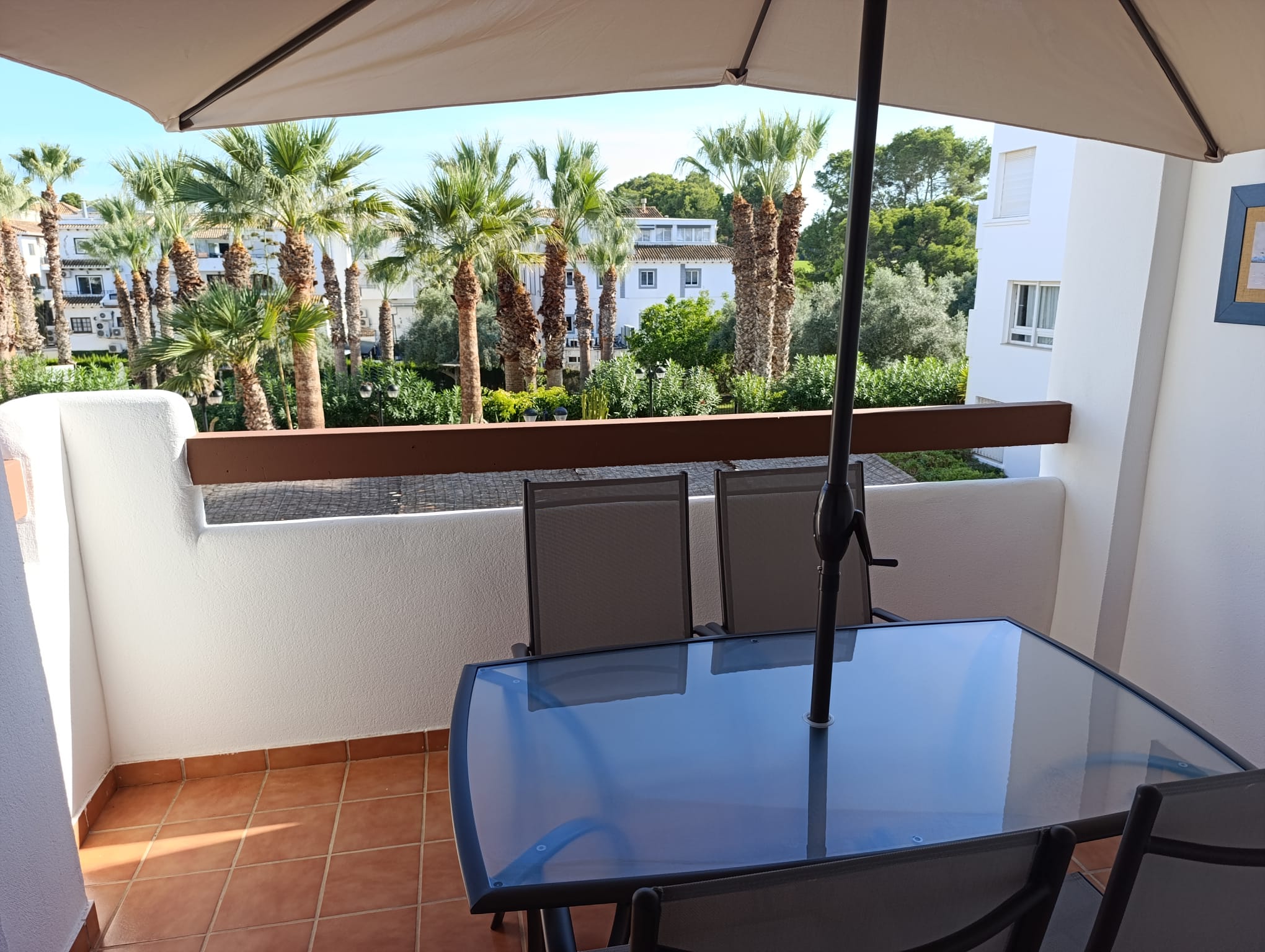 gallery image 1 of Renovated Apartment with Golf Views in Villamartin
