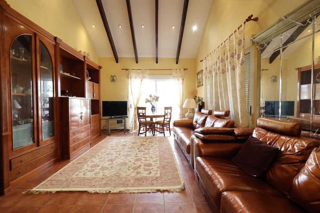 gallery image 3 of Luxury Villa 250m from Beach, Playa Flamenca