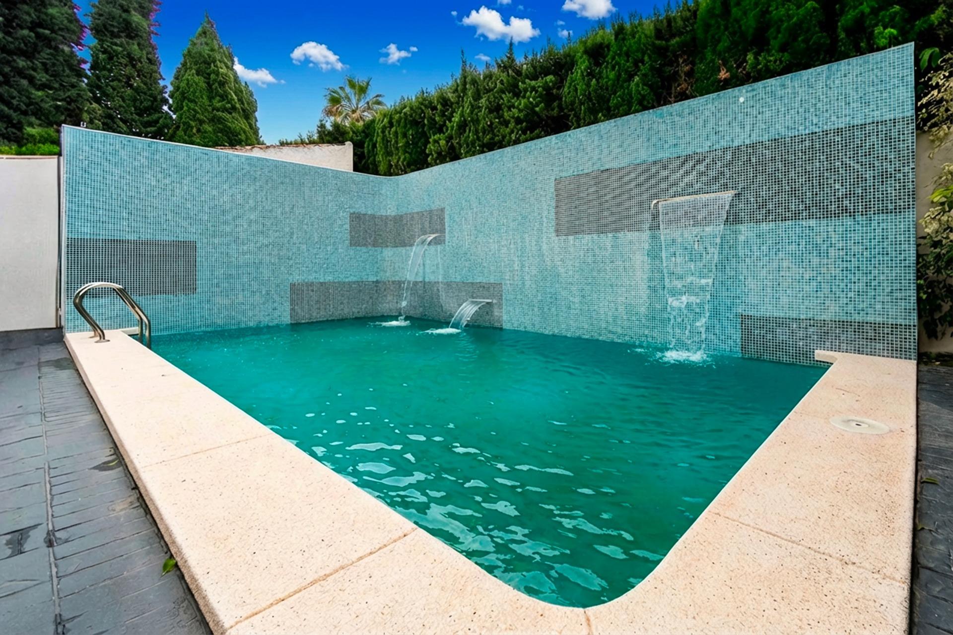 gallery image 1 of Renovated Semi-Detached Chalet with Pool in Albir