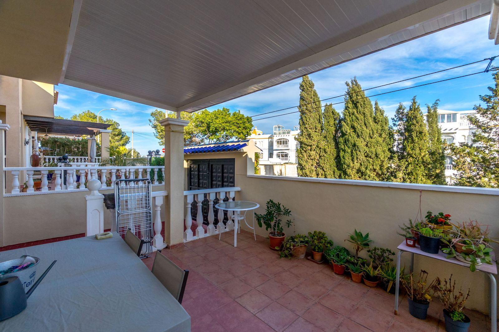 gallery image 2 of Detached Villa with Pool in Orihuela Costa