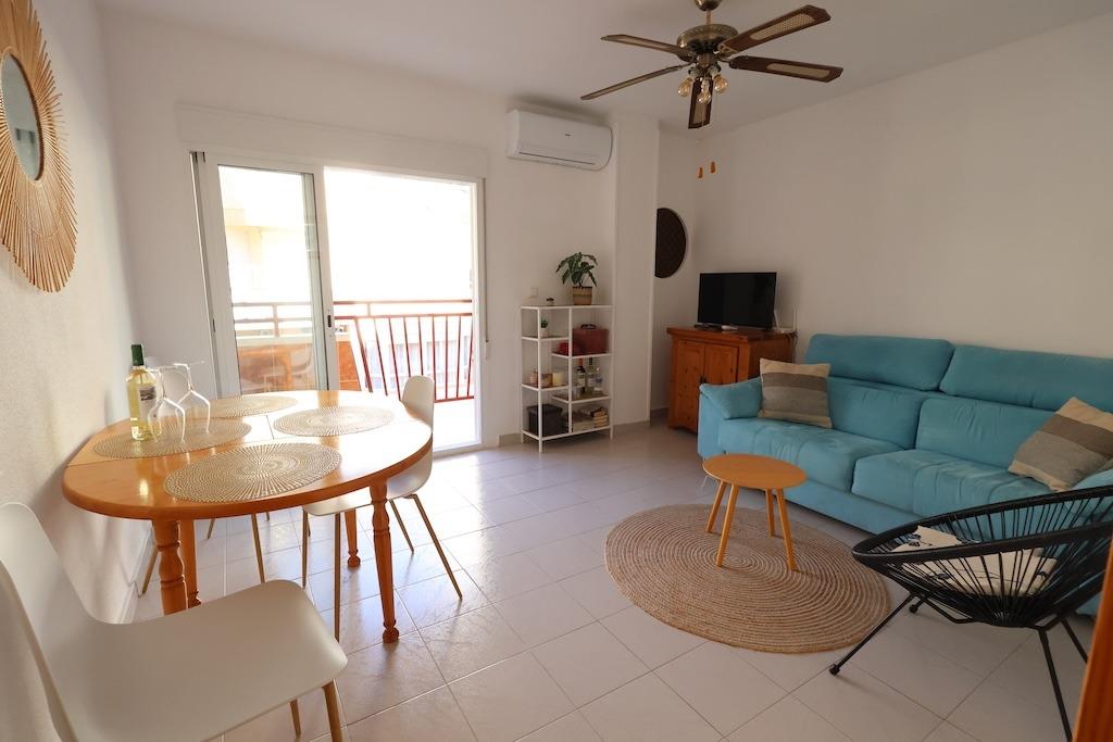 gallery image 3 of Sunny Apartment in Torrevieja Near Beaches