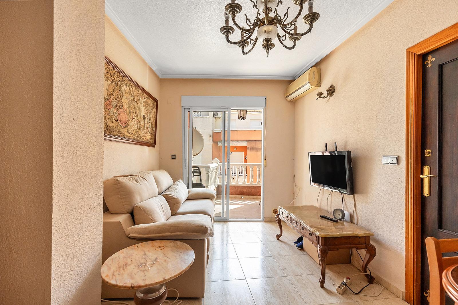 gallery image 1 of SOUTH Opportunity with 3 bedrooms and 2 bathrooms